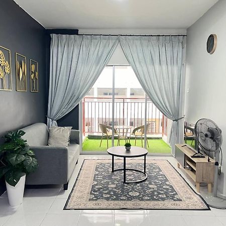 Naufa Muslim'S Homestay At Emerald Avenue Brinchang Exterior foto
